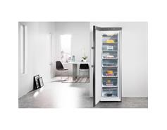 Whirlpool UW8 F2C XBIN2 MRAZNIČKA ŠUPL.