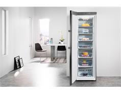 Whirlpool UW8 F2C XBIN2 MRAZNIČKA ŠUPL.